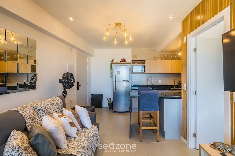 Apartments in a Building With a Pool 800m From the Beach in Salvador - EDF