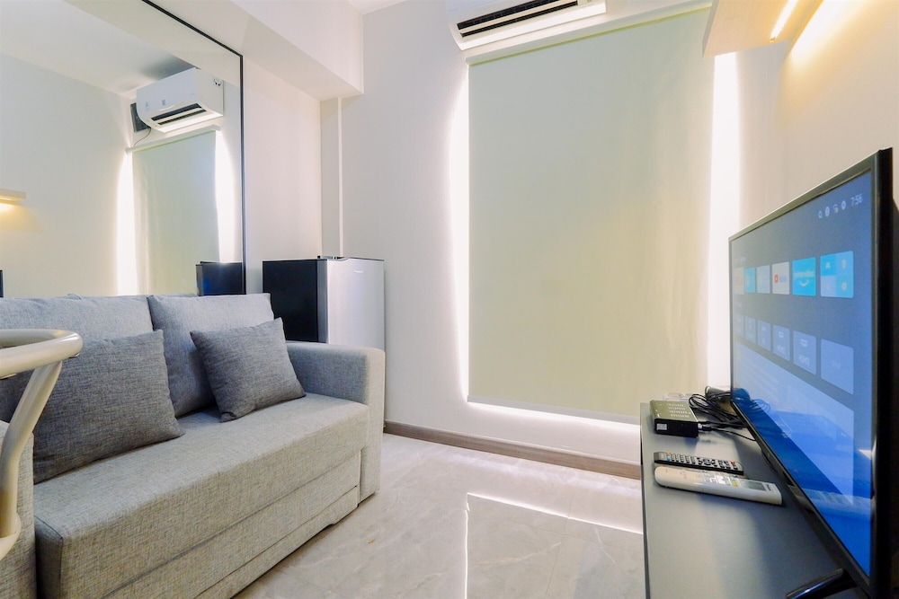 Good Price and Warm 2BR at Podomoro Golf View Apartment