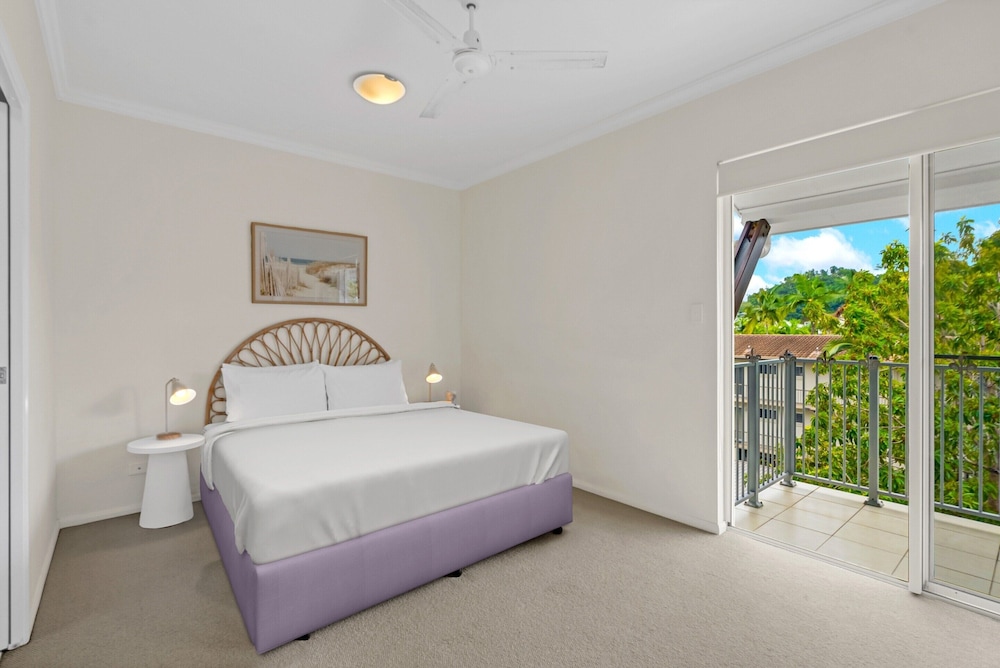 Trinity Beach Retreat With Pool and Scenic Views