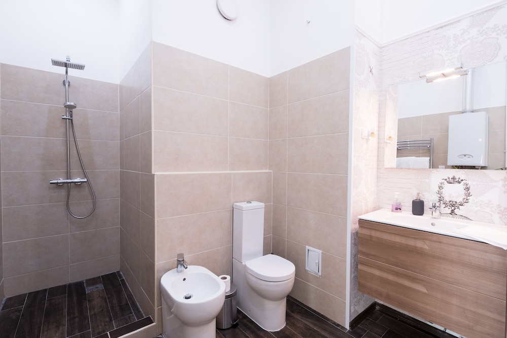 Budapest Easy Flat - Basilica Lux