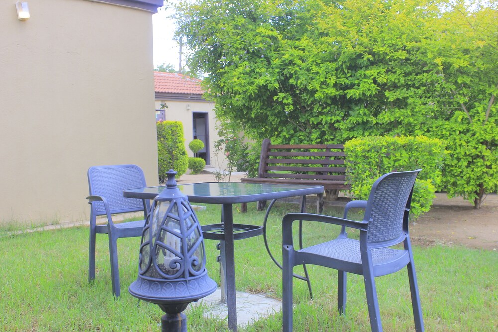 Travel Link Guest House