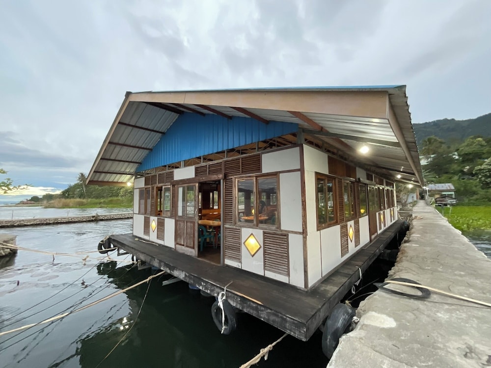 Gondang Sivali Hotel