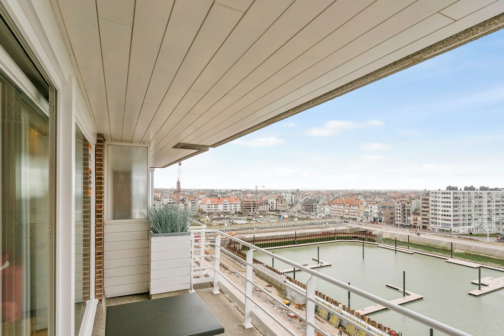 Apartment for 4 People With Balcony