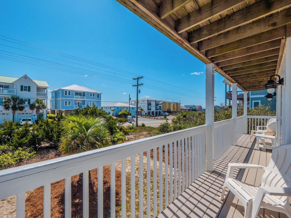 The Channel Marker by Topsail Realty