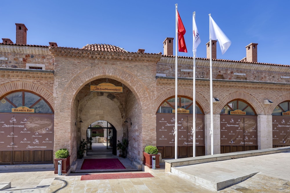 Silk Road Museum Hotel view 3