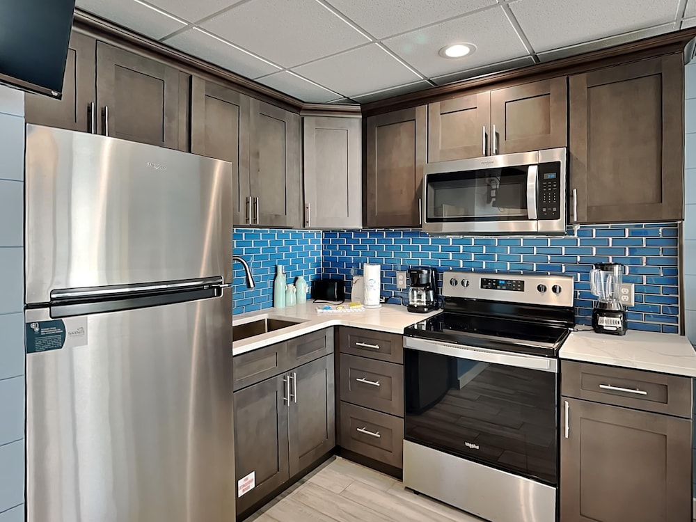 Continental Condominiums II by Resort Collection