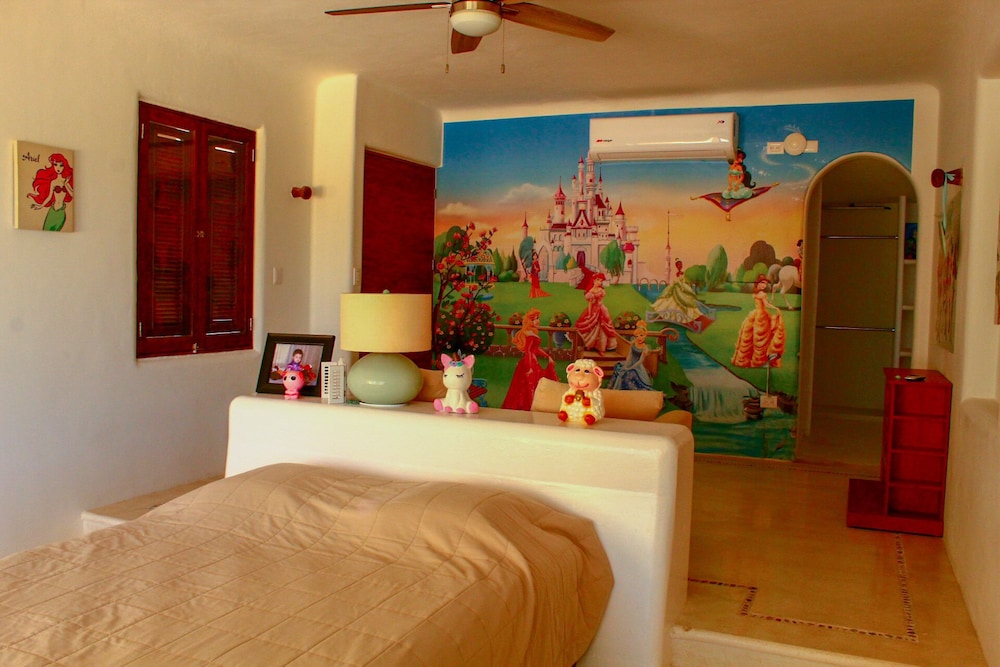 Maax Cay Luxury Ocean Front Villa view 2