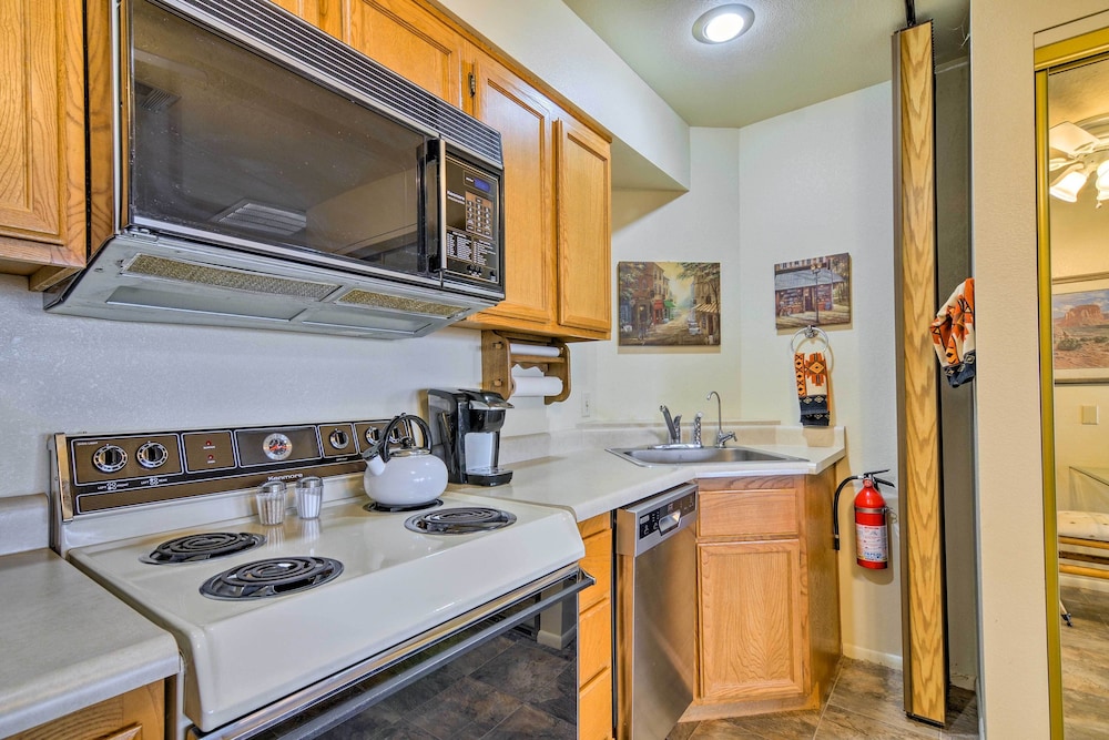 Page Vacations - Pet-friendly Page Studio: 4 Mi to Lake Powell - Property Image 5