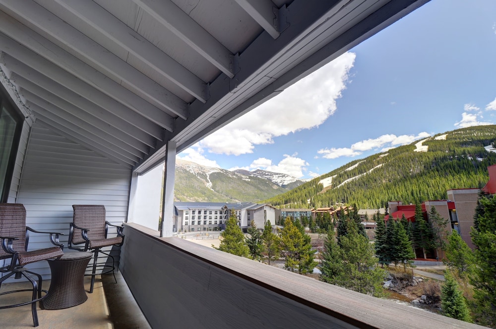 SkyRun Copper Mountain Resort Vacation Lodging