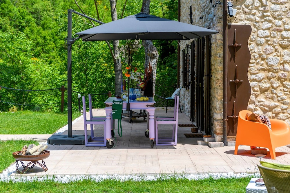 Casalino Galassi 4 2 by Marche Holiday Villas