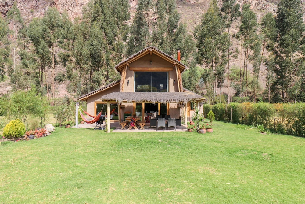 w Fabulous 3BR House in Villa Sagrado