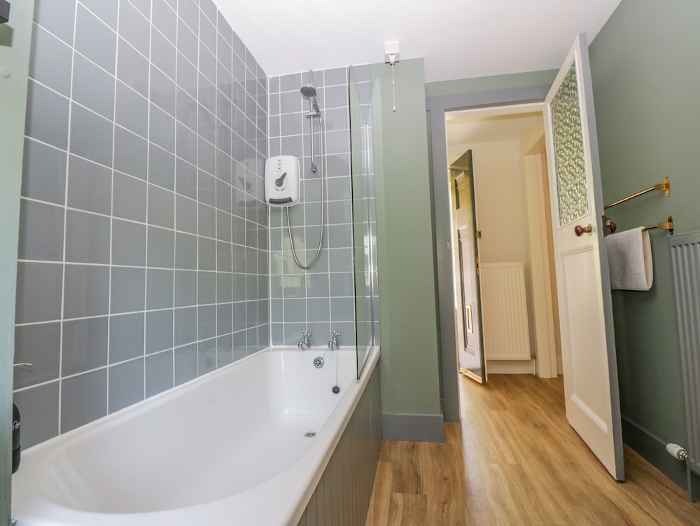 The Coach House - Holmwood