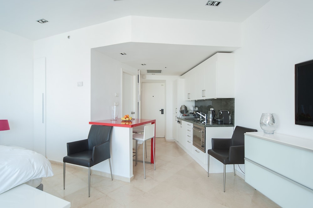Sea View Luxury W Balcony- Hayarkon 78