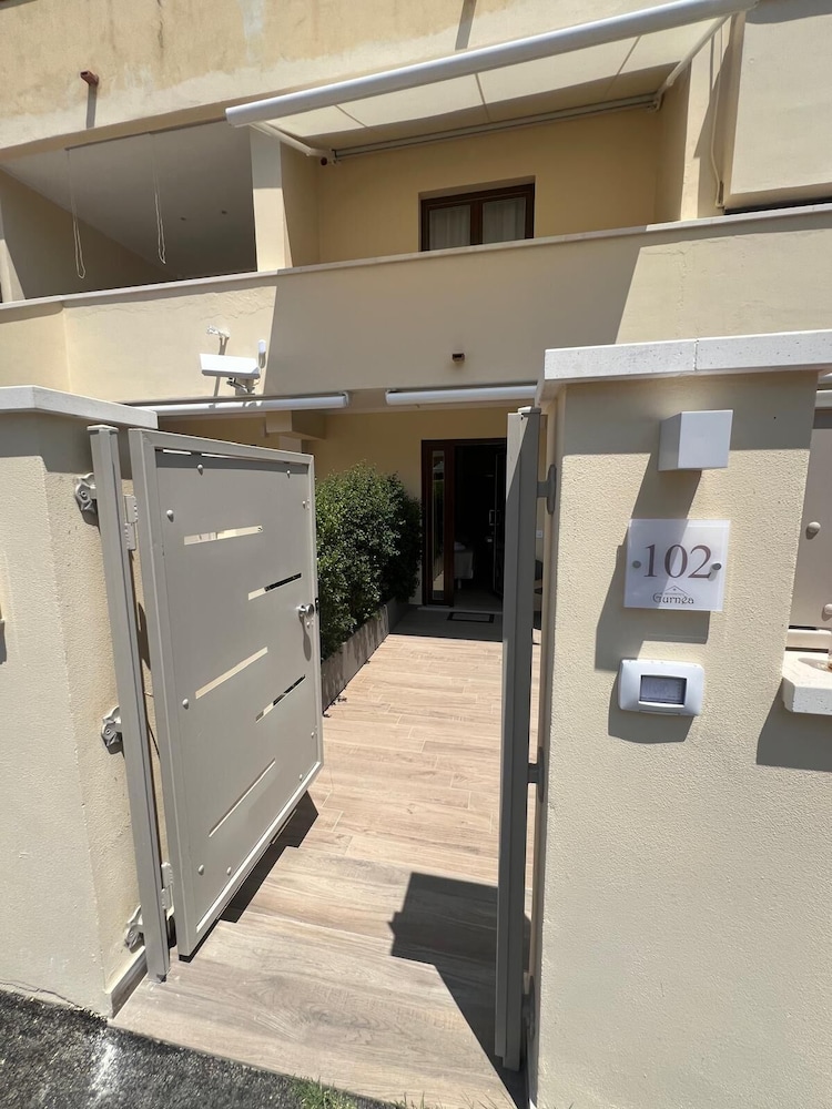 Residenza Gurnea - Free Private Parking