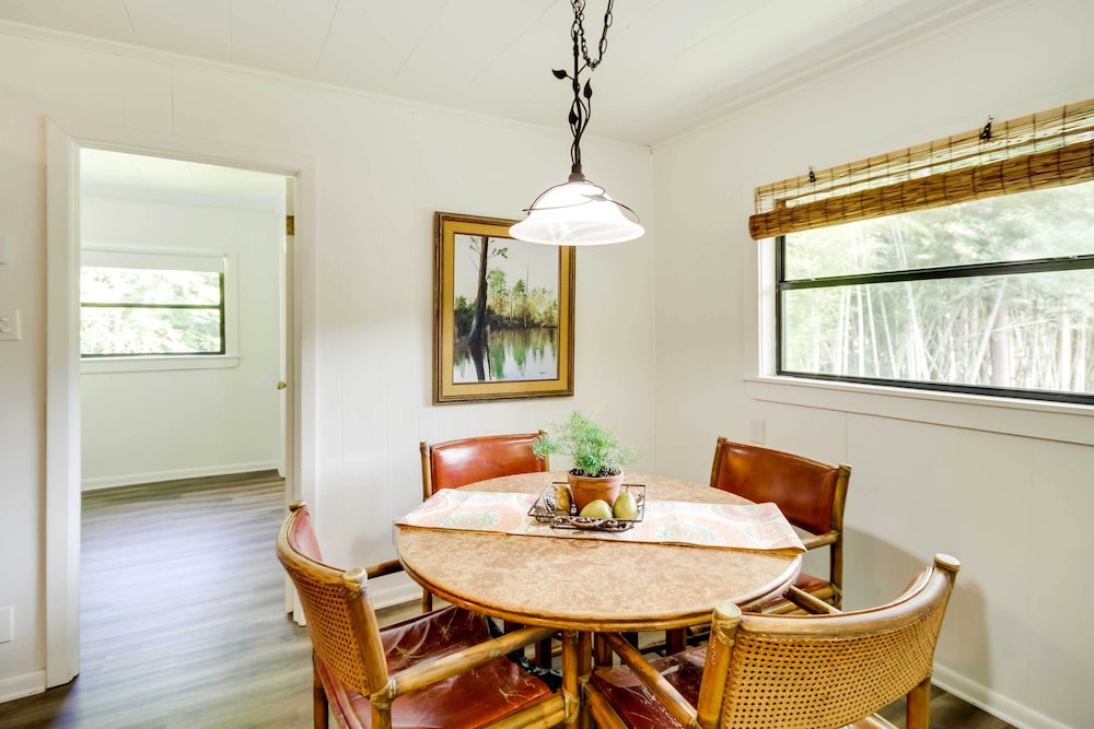 McComb Vacations - Mississippi Vacation Rental w/ River Frontage - Property Image 5