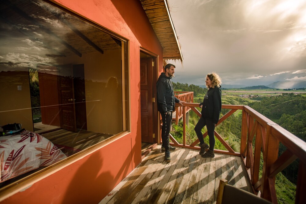 Alpaca Lodge view 5