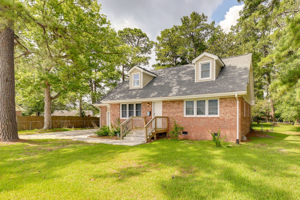 Cozy North Carolina Retreat Near Beaches & Golfing view 2