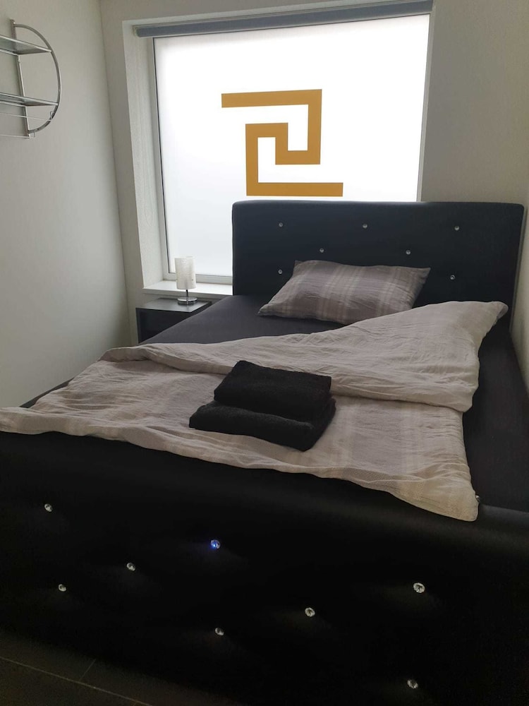 Large 2 Bedroom Apartment Lake Constance view 5