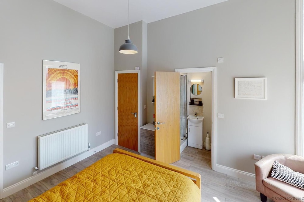 Ilfracombe Cheyne Beach Villa 2 Bedrooms view 5
