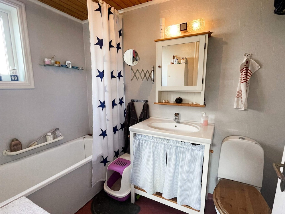 4 Person Holiday Home in Skarhamn