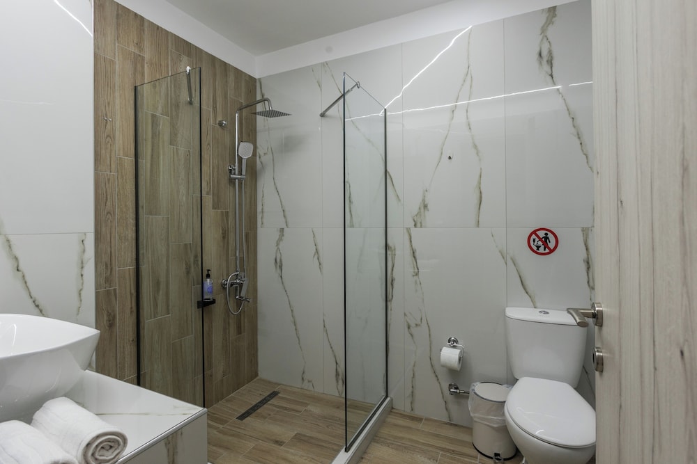 Noima Luxury Suites