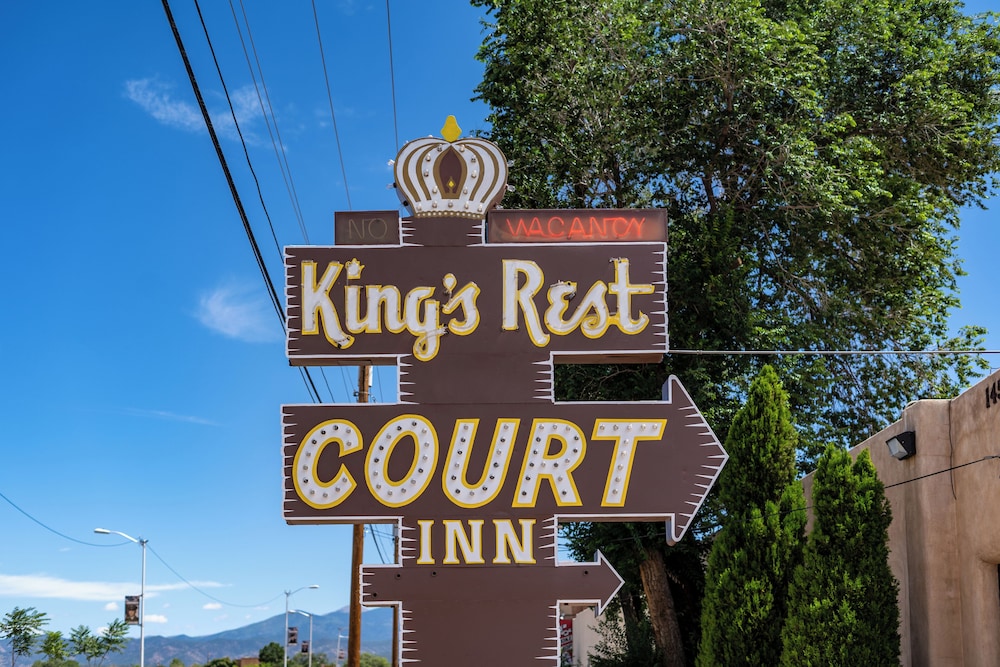 Santa Fe Vacations - King's Rest Court Inn - Property Image 6