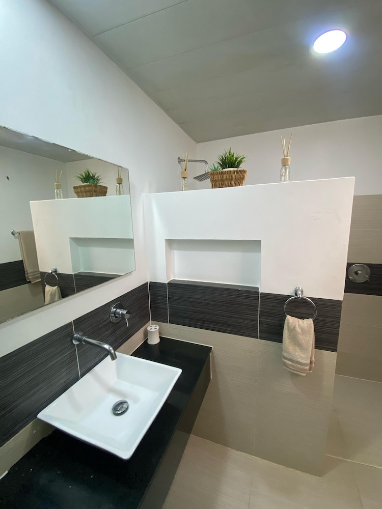 APARTAMENTO VISTA MARE 9-202