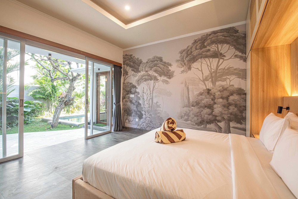 Elegant 3BR Oasis in the Heart of Seminyak