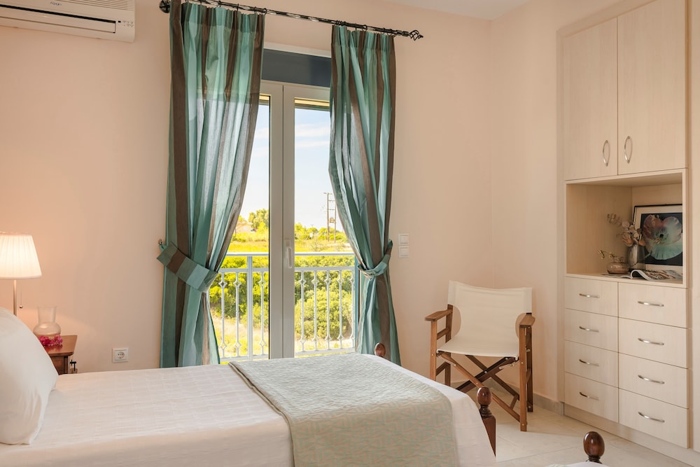 Villa Aquamarine view 3