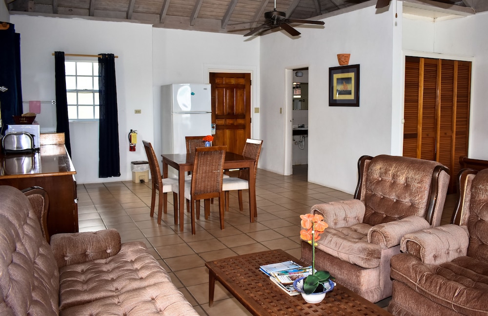 Catamaran Hotel Marina - Property Image 22