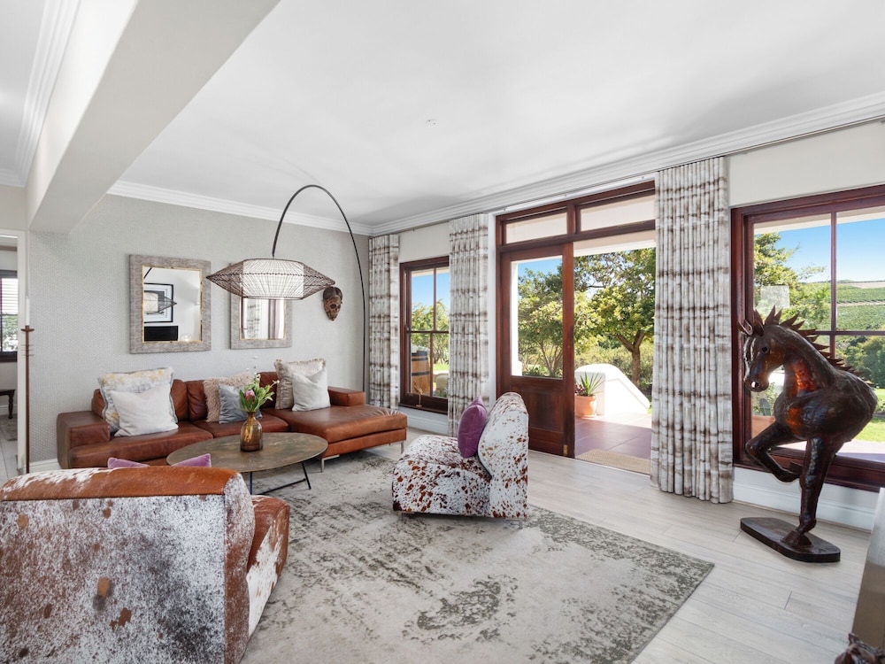Winelands Golf Lodges at De Zalze