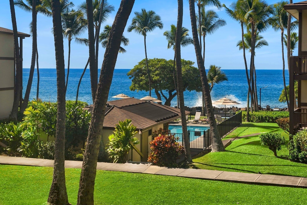 Beautifully Updated Oceanfront Condo - AC - Concierge Included - Vrkcv