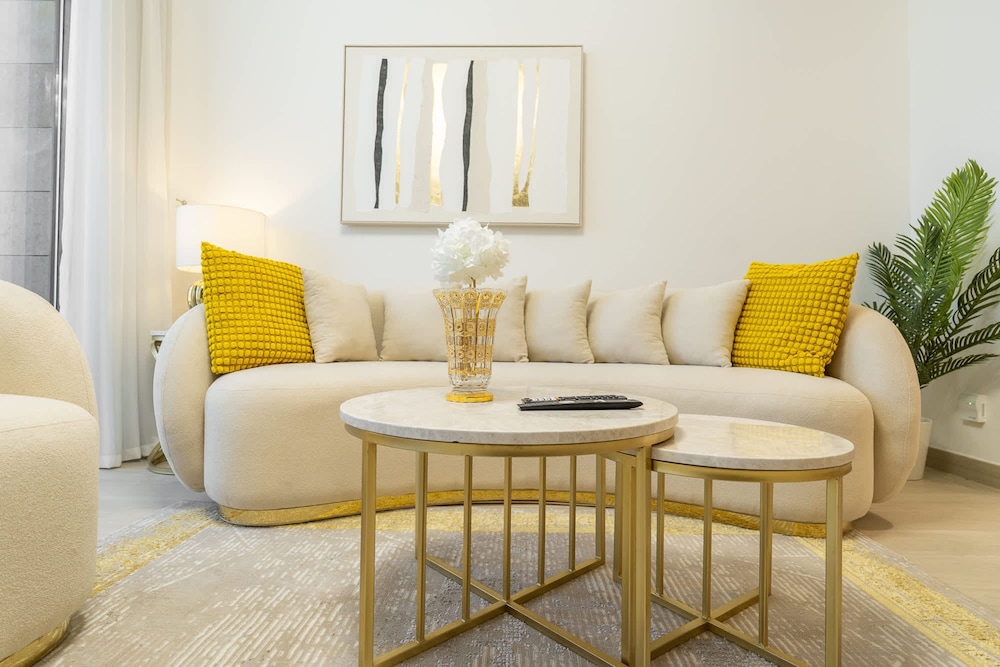 Eye-catching 1 Bedroom in Azizi Riviera
