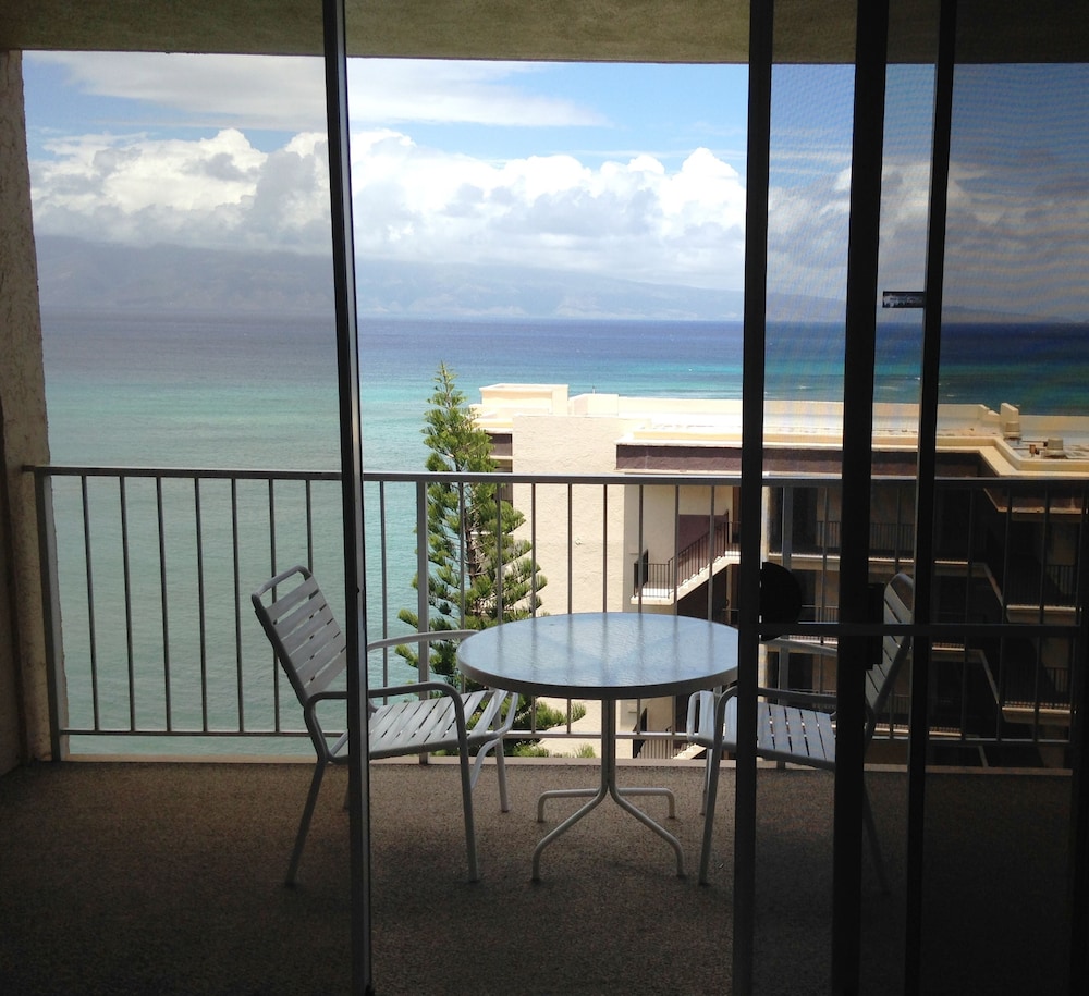 Royal Kahana Resort by rkmaui