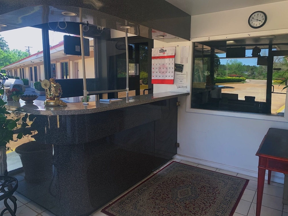 Miscellaneous Market Vacations - Country Inn Motel - Property Image 2