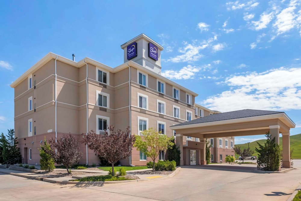Hotel Sleep Inn And Suites Rapid City - Image 1