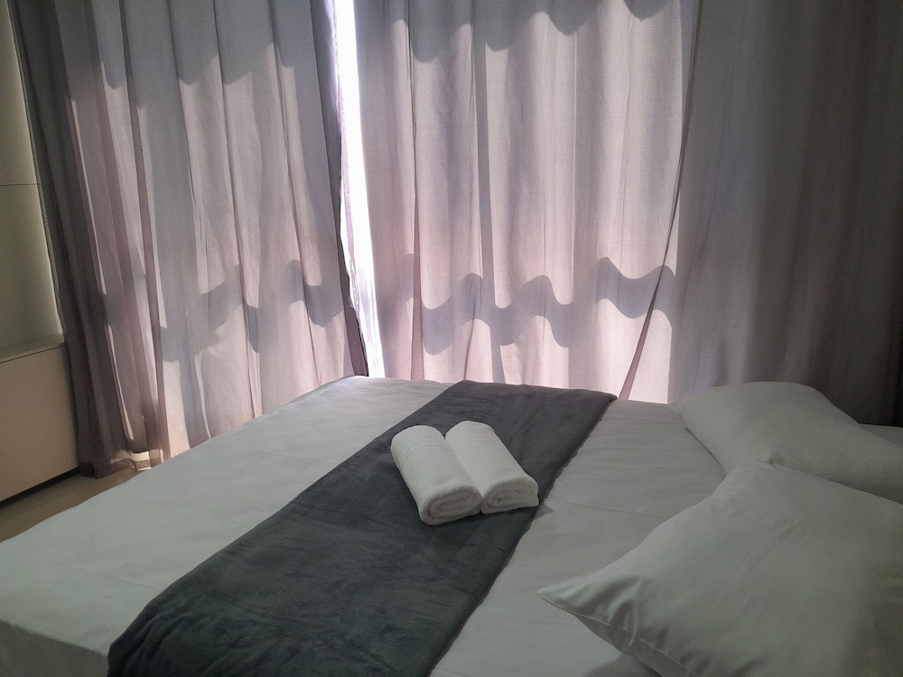 Apartment Sea View 500 m From the Beach Roo0401