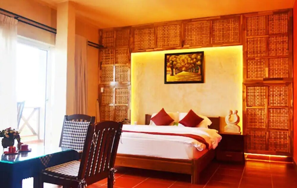 Melon Resort Mũi Né