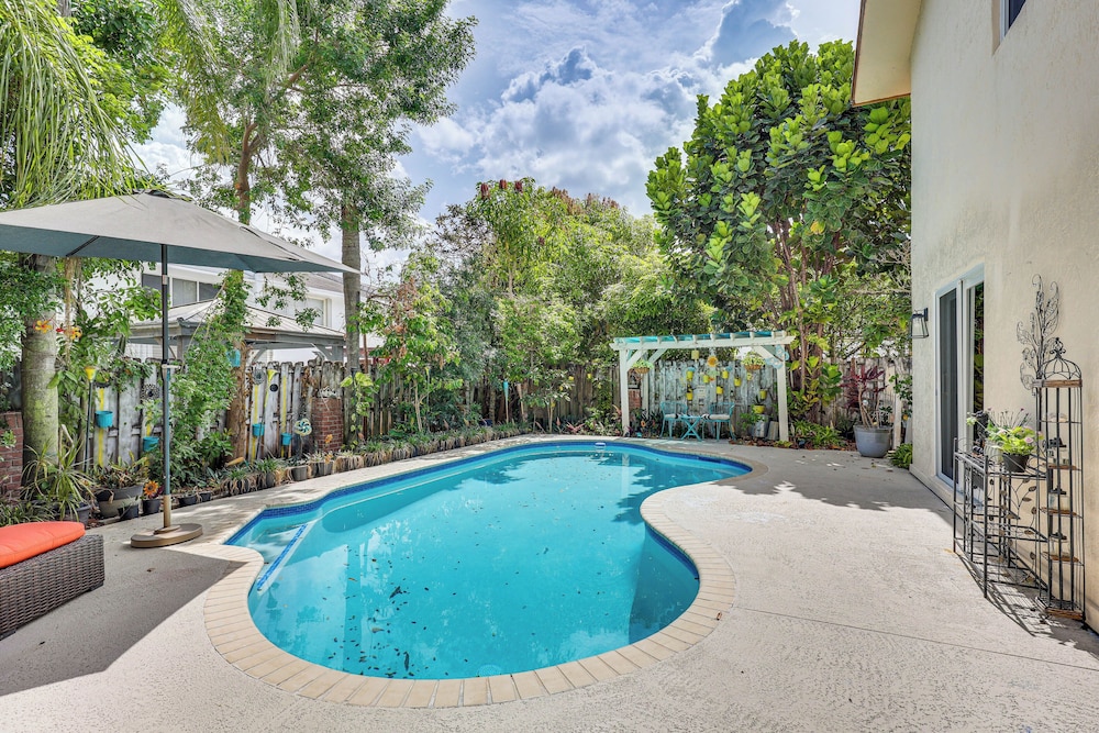 Sun-soaked Pompano Beach Home w/ Private Pool!
