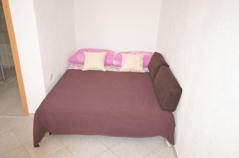 Photo 28