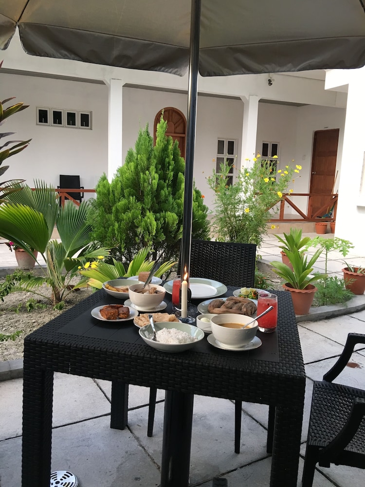 Equator HomeStay