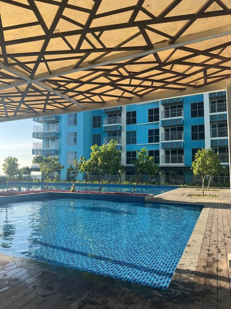 BAYSHORE RESIDENTIAL RESORT 2 PHASE 1
