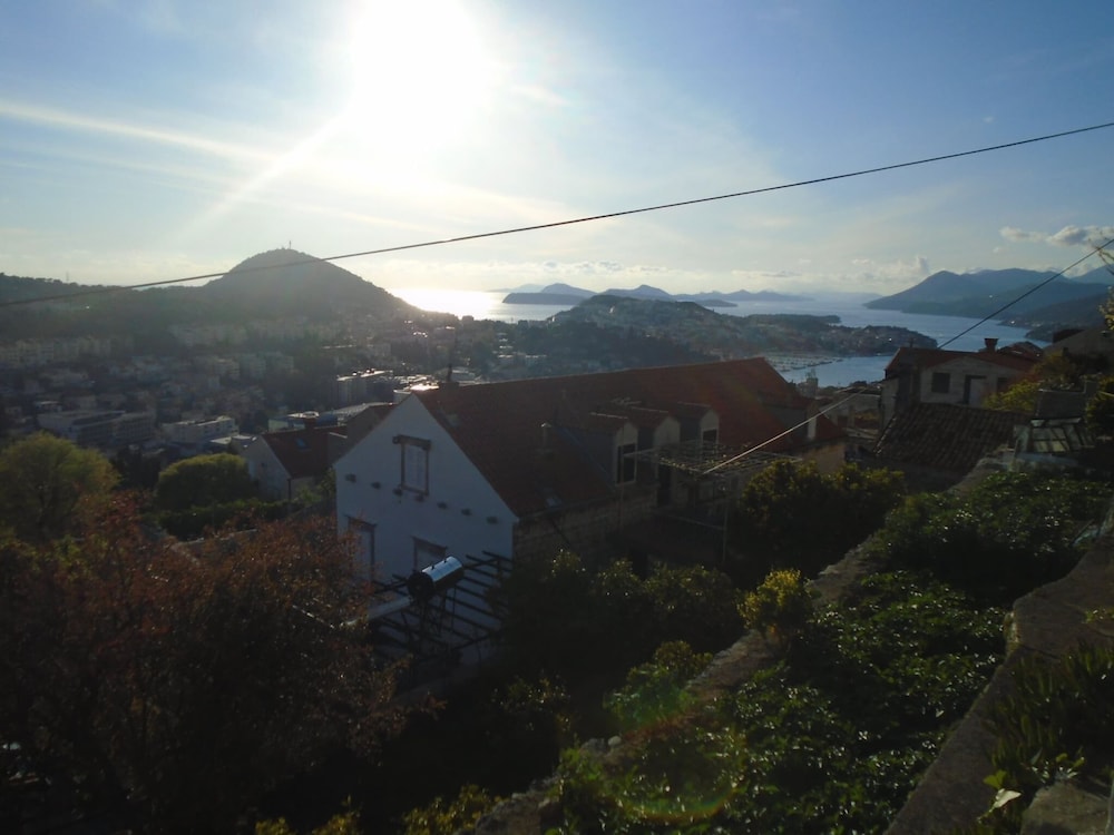 Apartment A Kind Of Magic - One Bedroom Apartment With Terrace and Sea View