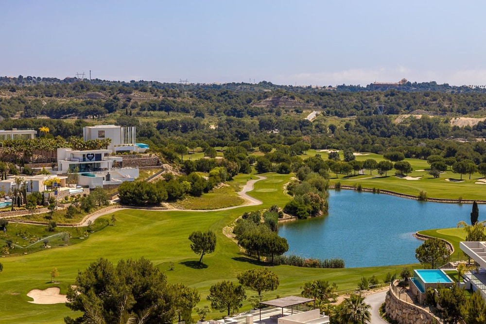 Kumquat Penthouse With Jacuzzi Rooftop Golf Las Colinas