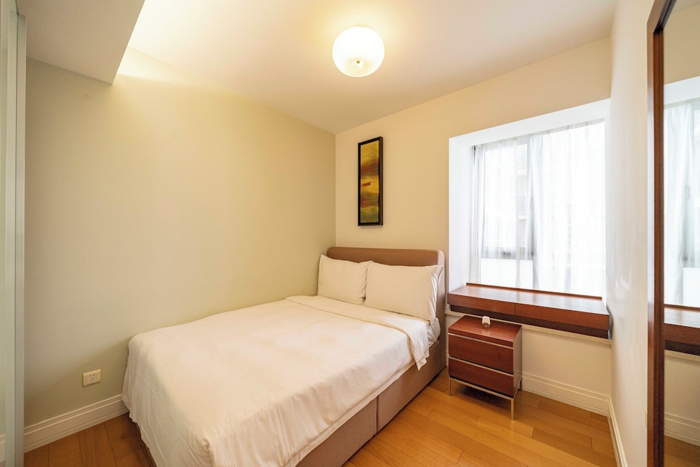 Tyms Stylish 2BR 1BA Apt Xujiahui Metro