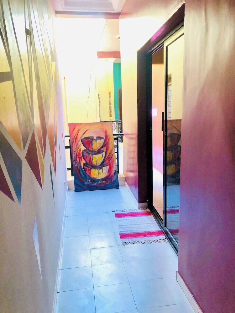 Fadidi House