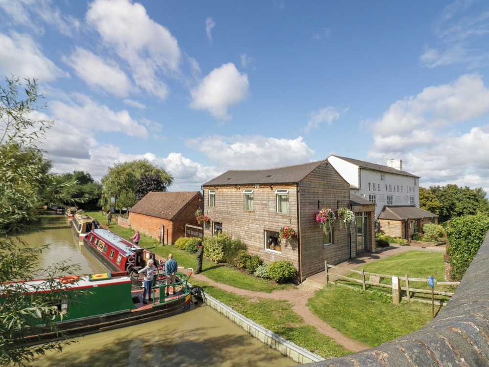 Fenny Marina Cottage