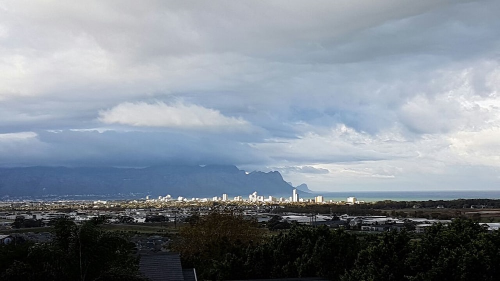 Bay View Guest House Somerset West