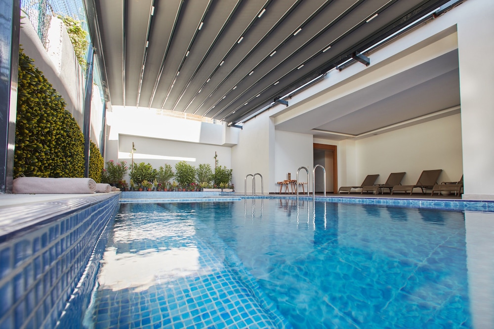 The Nowness Luxury Hotel & Spa - Image 21