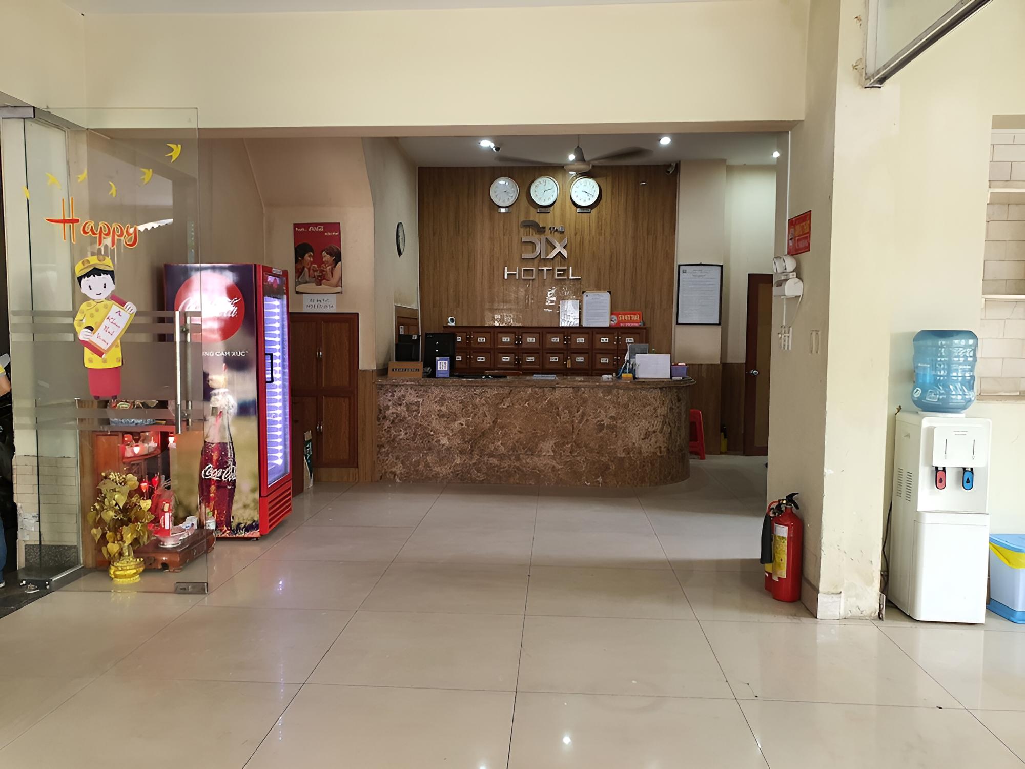 The Six Hotel - Hoang Long Son 3